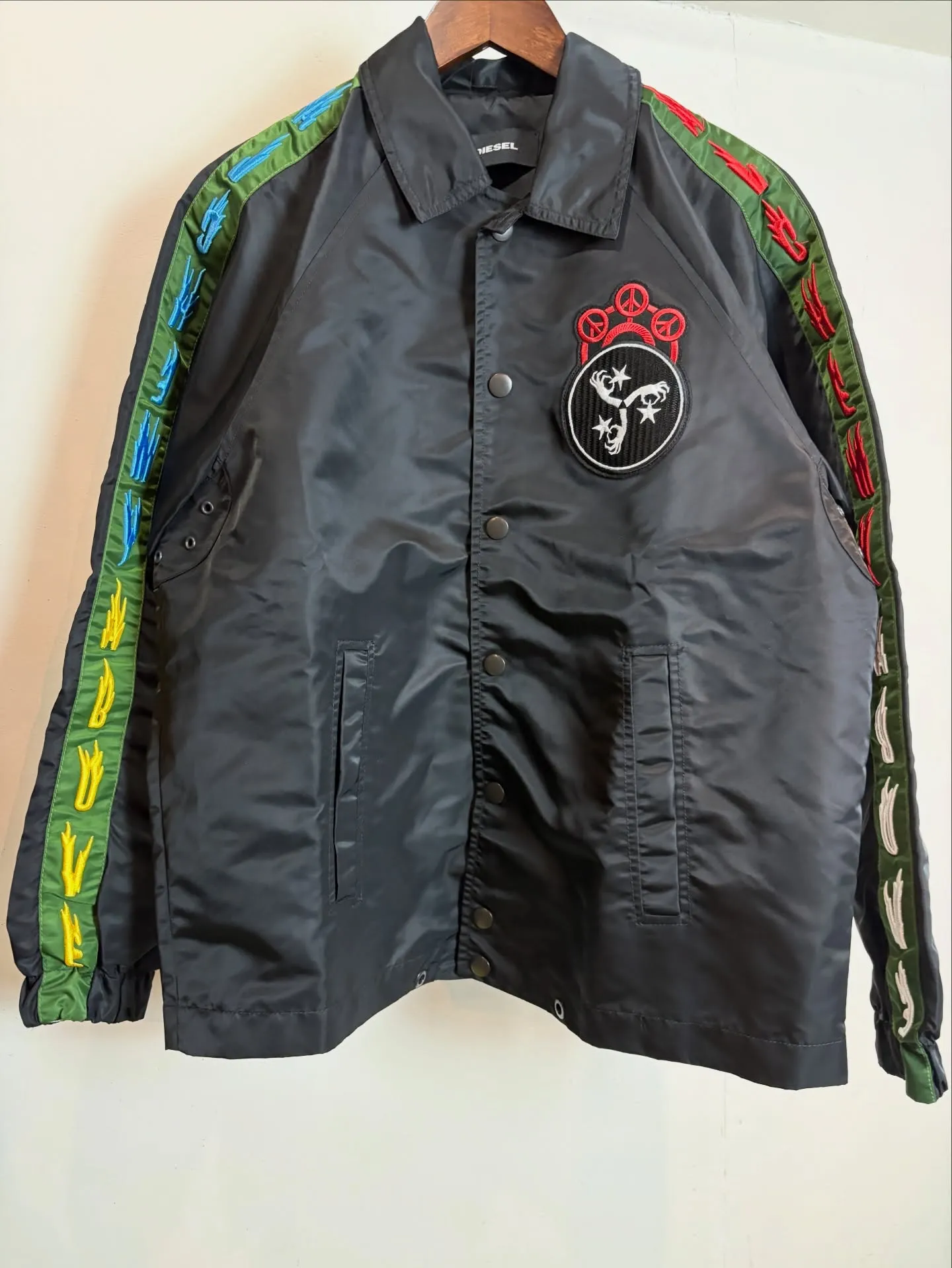 【商品紹介】DIESEL Embroidery Coach ...