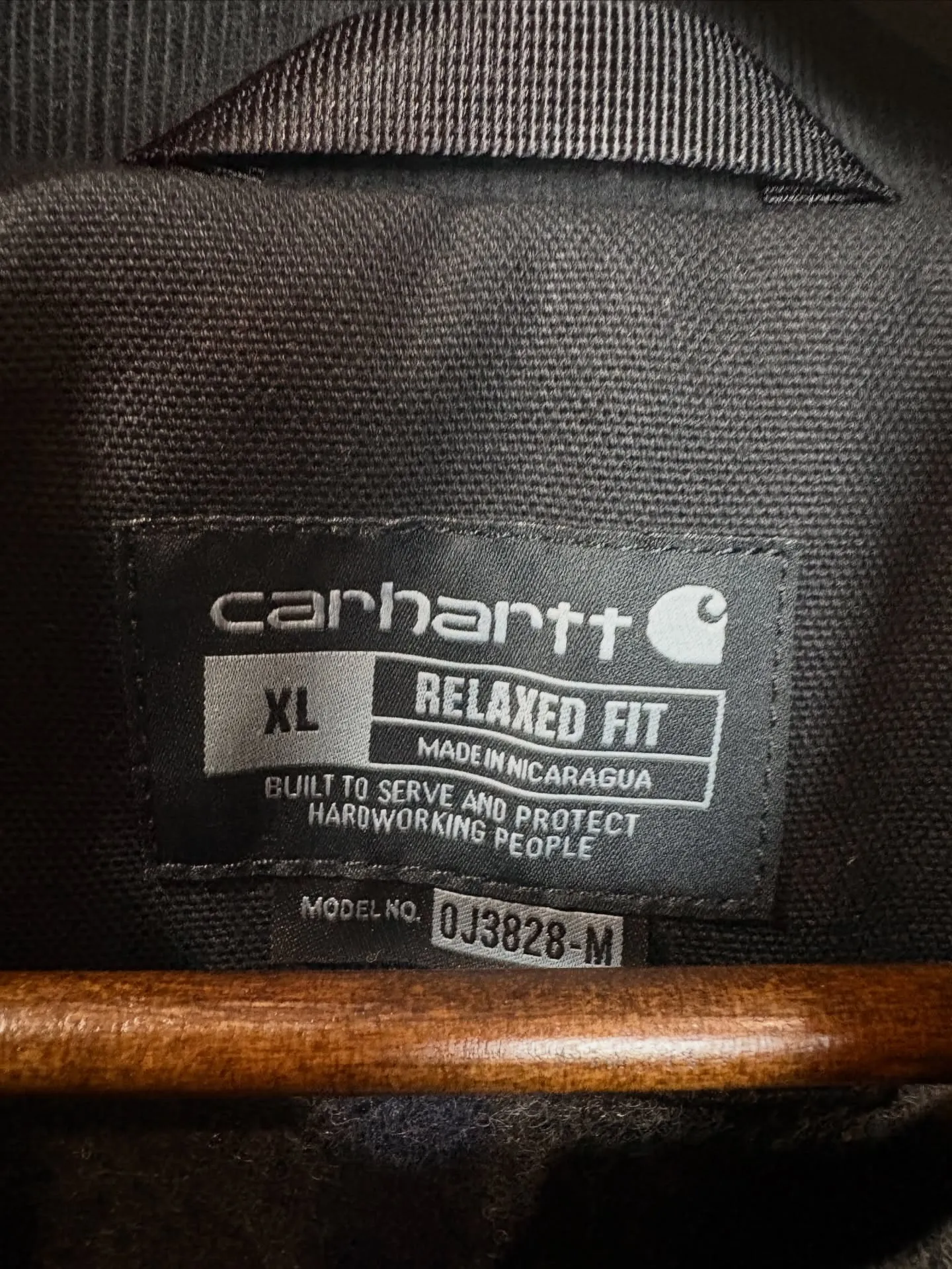 【商品紹介】Carhartt デトロイトジャケット Blac...