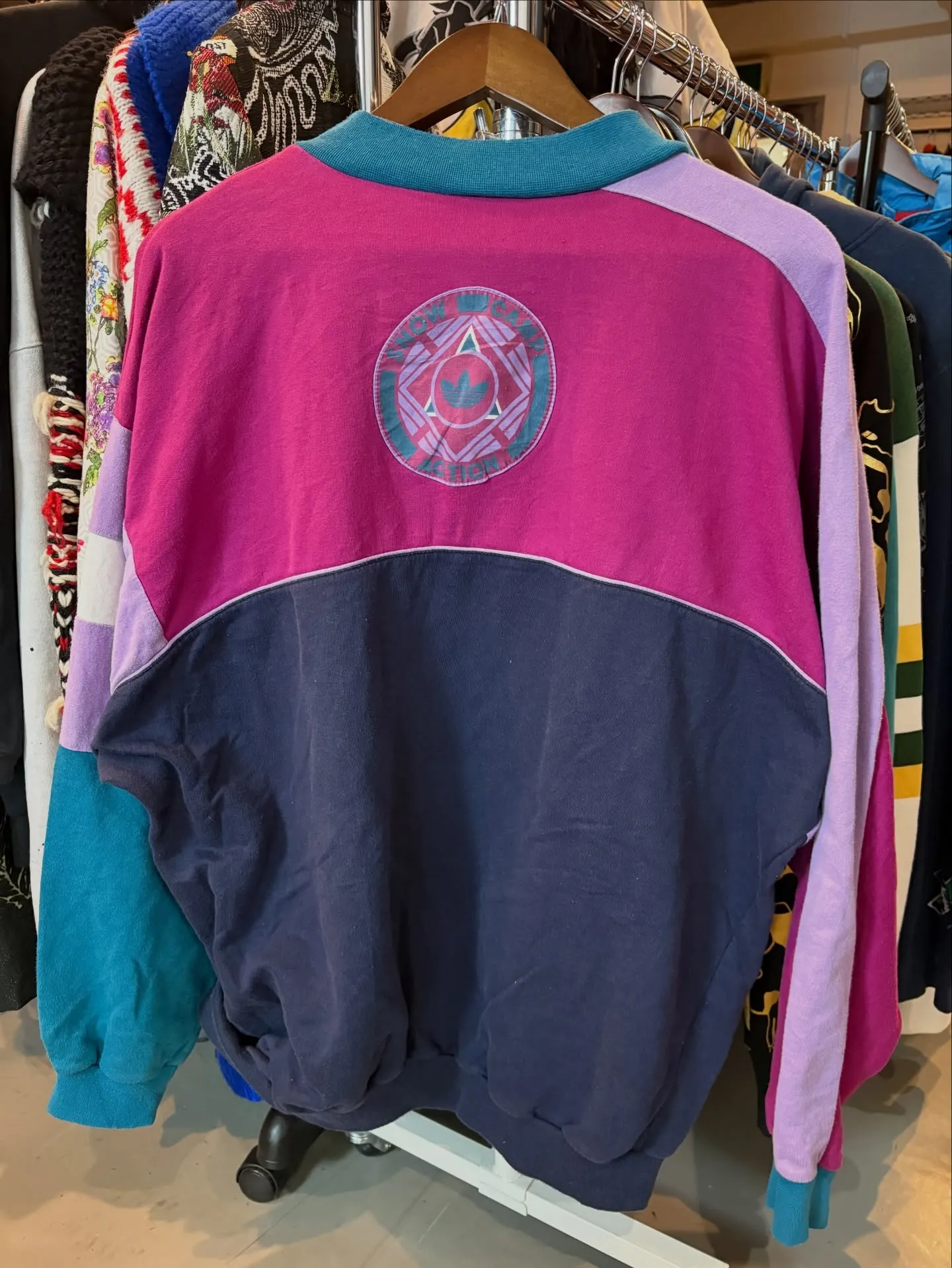 【商品紹介】90s adidas スウェットトラックジャケッ...