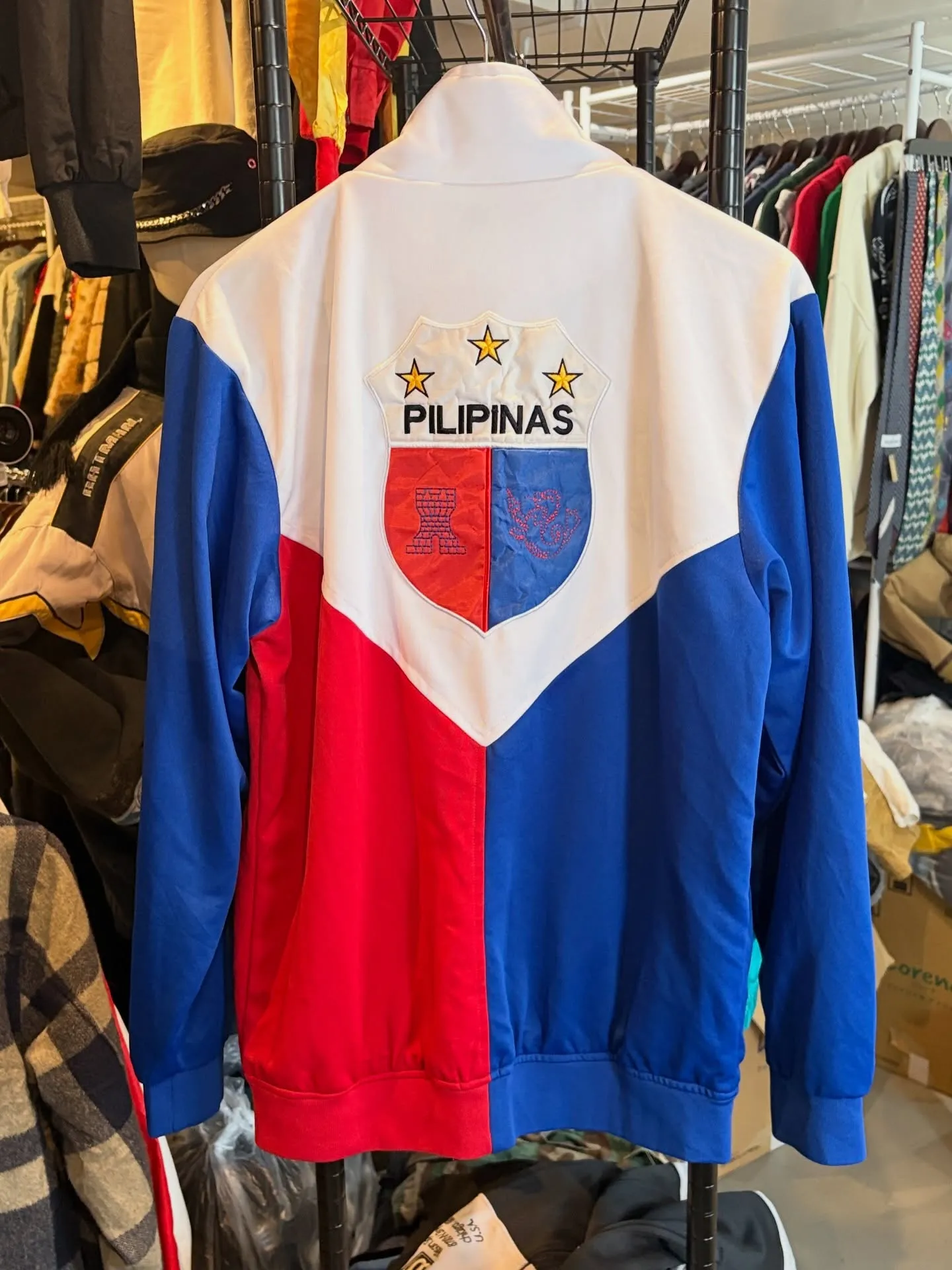 【商品紹介】HOOPS フィリピンカラー トラックジャケット...